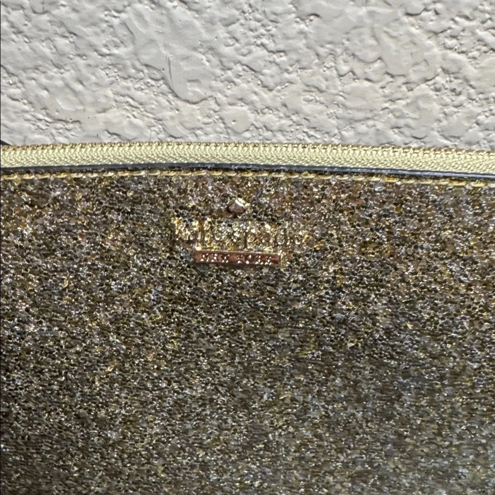 Kate Spade Gold Glitter Wristlet Excellent‎ Condition